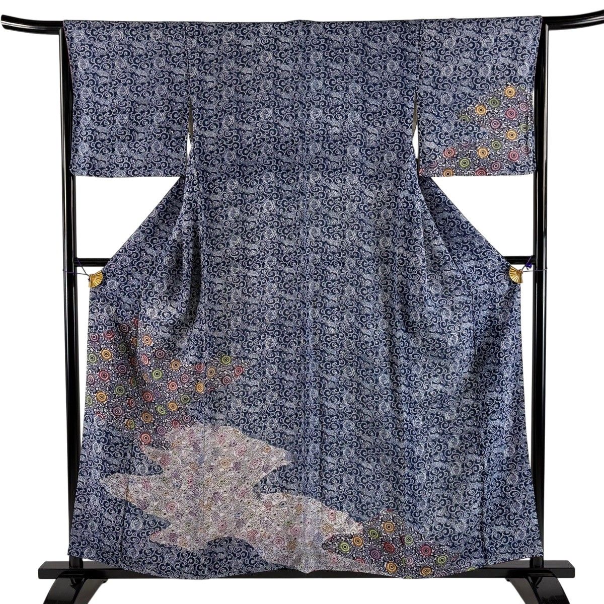 【美品】 付下げ 身丈156cm 裄丈65cm M 袷 花唐草 菊 紺色 正絹 秀品 【中古】
