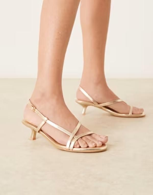 グラマラス レディース シューズ サンダル ヒール Glamorous kitten heeled strappy sandals GOLD ゴールド 14,785円