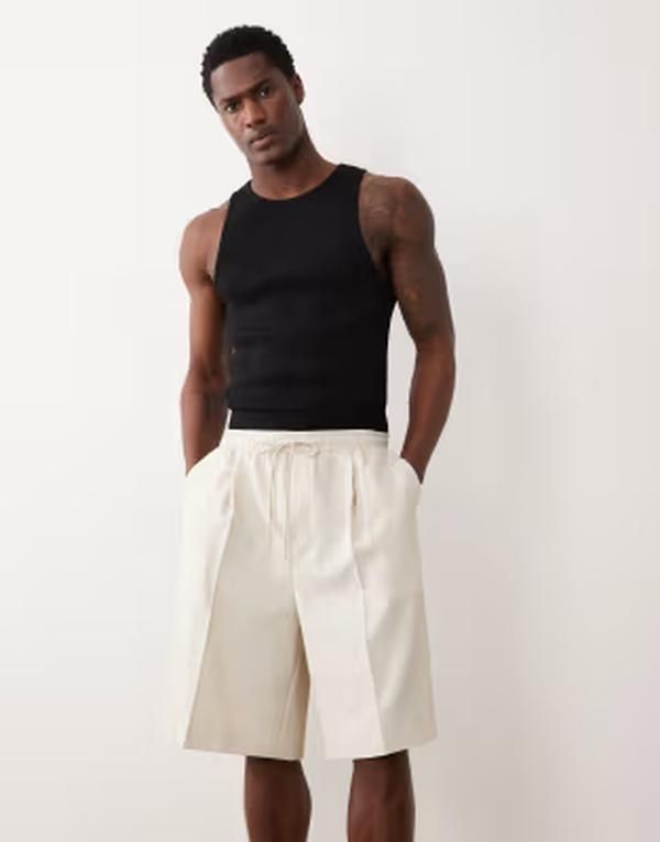 エイソス メンズ ボトムス ハーフパンツ・ショーツ ショートパンツ ASOS DESIGN pull on bermuda dresshorts in ecru エクリュ