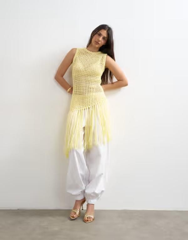 トップショップ レディース トップス ベスト ニット Topshop knitape fish net scoop neck top in yellow イエロー