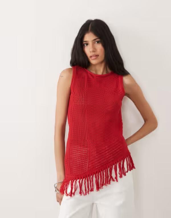 エイソス レディース トップス タンクトップ アシンメトリー ニット ASOS DESIGN crochet knit asymmetric spliced tank Red レッド