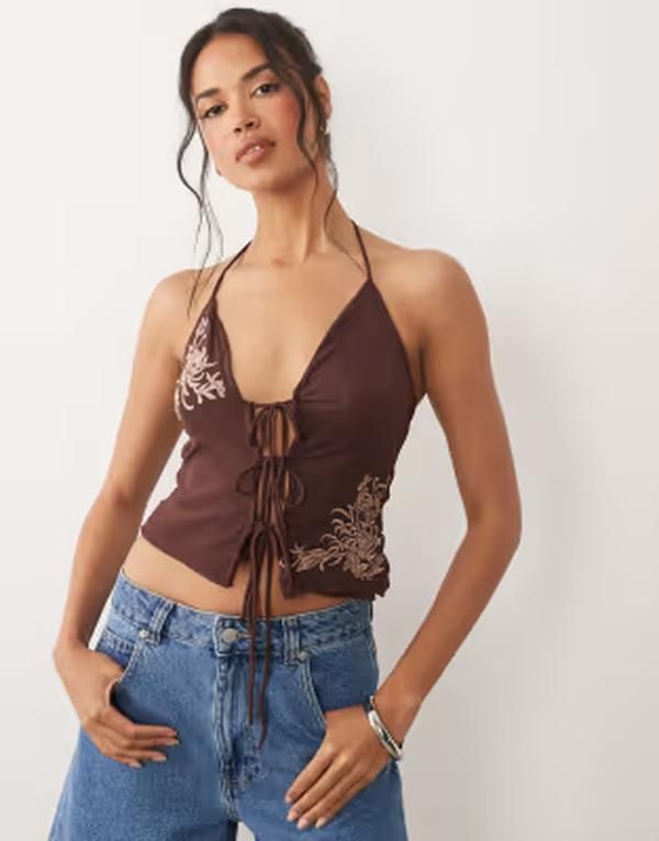 エイソス レディース トップス シャツ 刺繍 ホルター ASOS DESIGN embroidered halter neck split front cami top in chocolate チョ