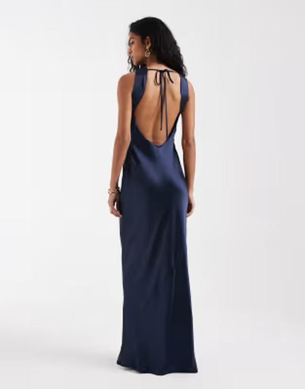 プリティラヴィッシュ レディース トップス ワンピース オープンバック サテン マキシ Pretty Lavish Everlee cowl neck open back satin maxi dre