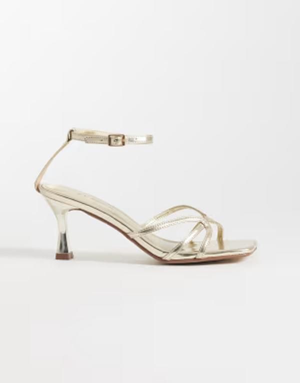 パブリックデザイア ワイドフィット レディース シューズ サンダル ヒール Public Desire Wide Fit Samya kitten heel sandals GOLD ゴールド