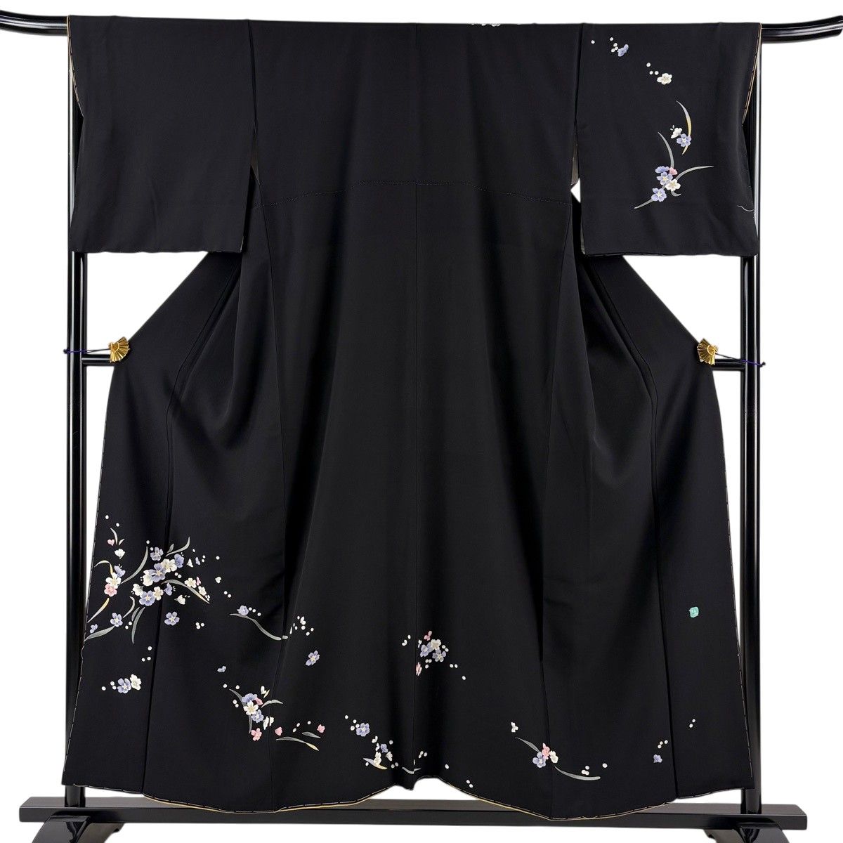 訪問着 身丈154.5cm 裄丈67cm M 袷 松島由美 やまと 落款 草花 黒 正絹 逸品 【中古】