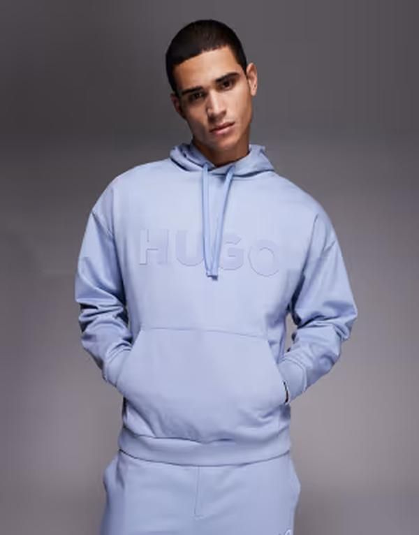 ヒューゴレッド メンズ アウター パーカー・スウェット ロゴ HUGO Red oversizeditchle large chest logo hoodie in light blue part o