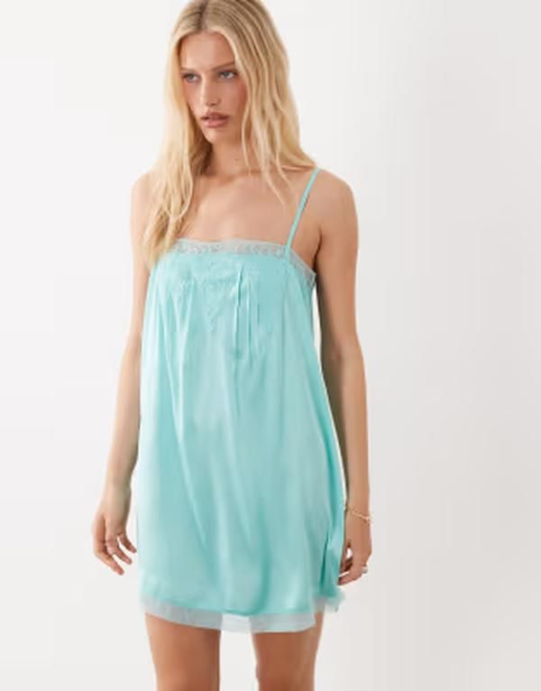ミスセルフフリッジ レディース トップス ワンピース ミニ サテン Misselfridgembelished satin mini dress in aqua アクア