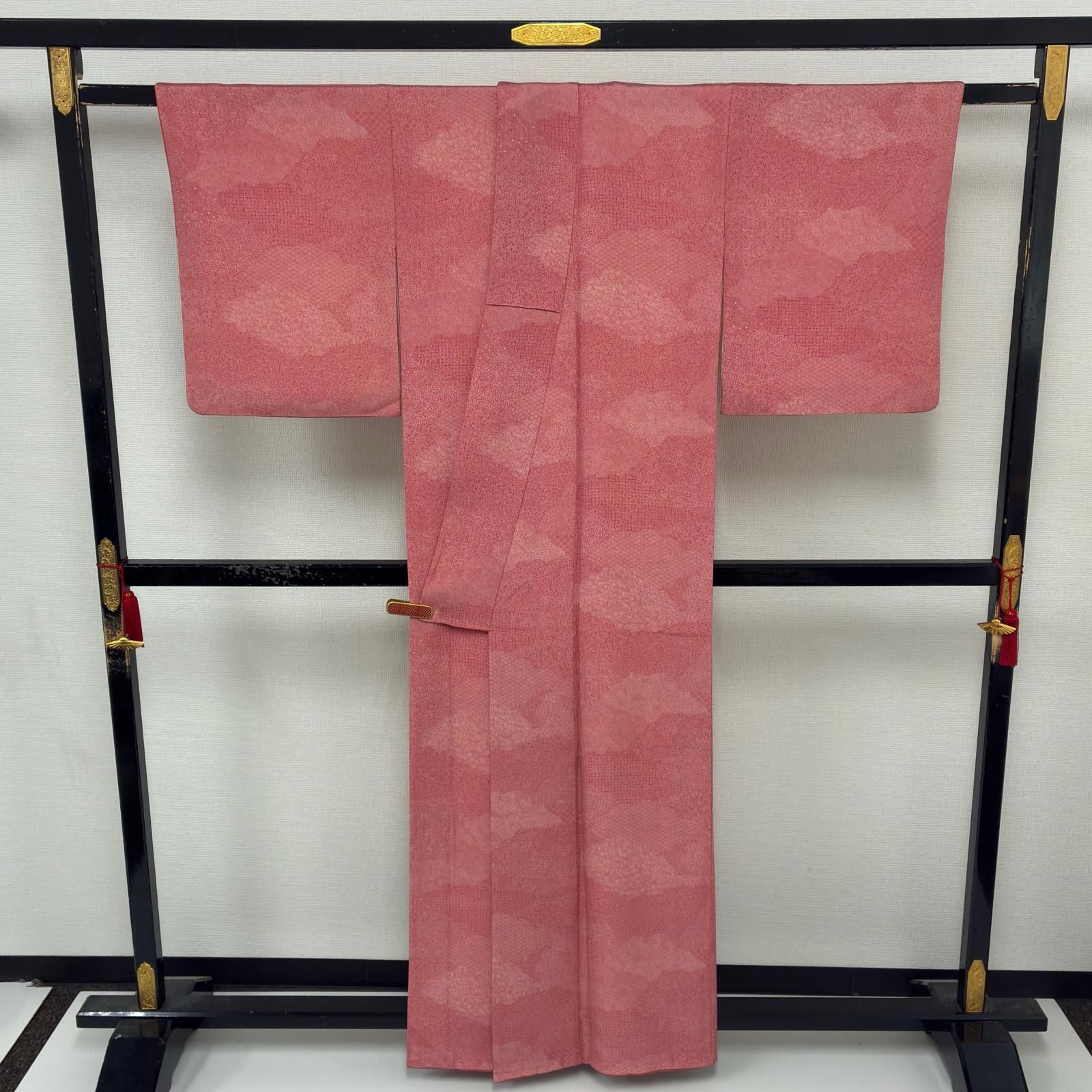 ★メルカリ仕舞、タンスに入らない、、、日本橋竺仙 江戸小紋 別注色 江戸小紋 寄せ柄 紋なし 美しい染め 袷 着物 MK-9387 - メルカリ