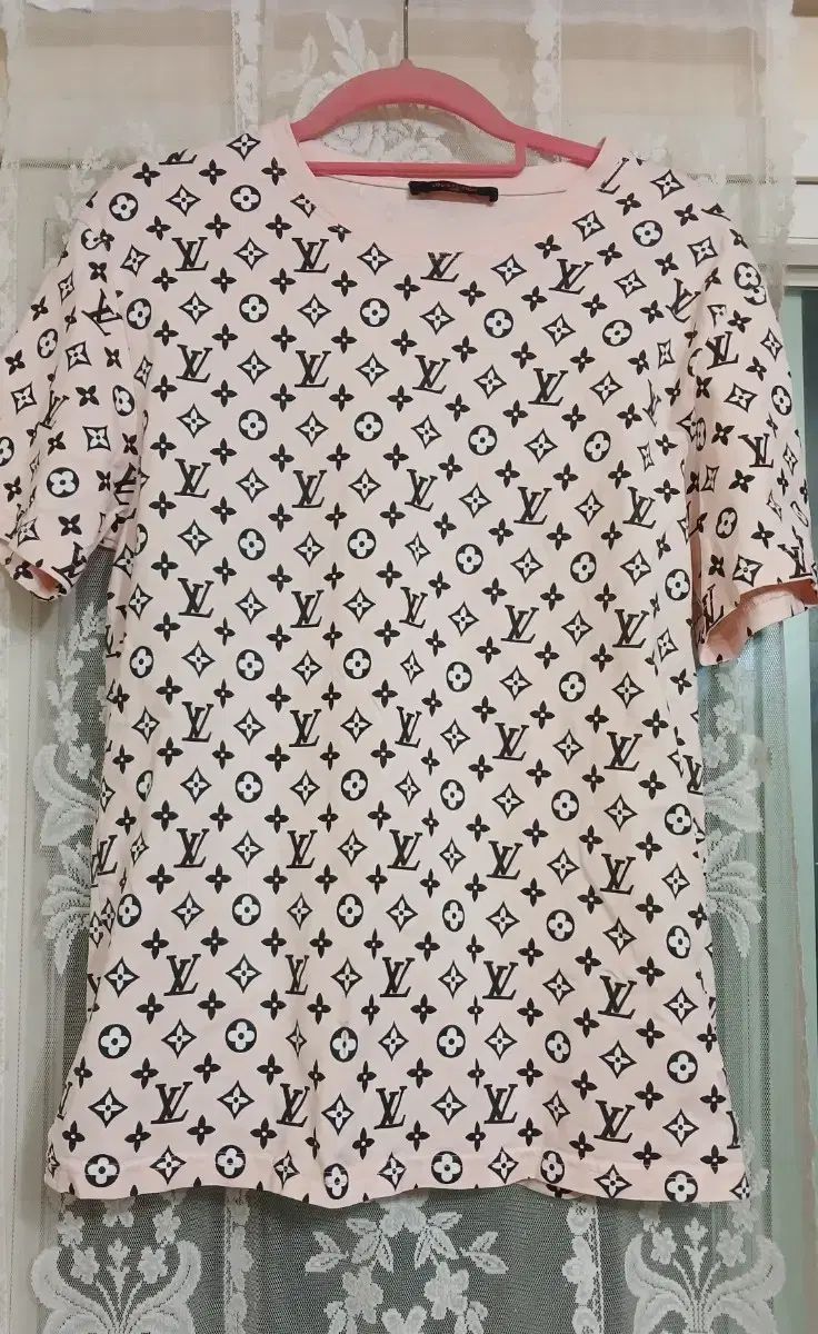 Louis Vuitton ルイヴィトン モノグラム 半袖Tシャツ ピンク