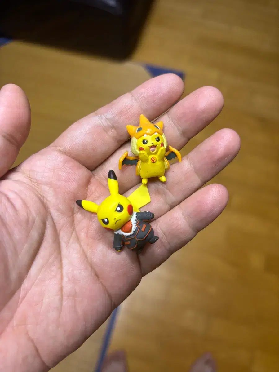 2015年に ポケモンセンター 限定で発売された「MEGA TOKYOのピカチュウ」コレクション 6,010円