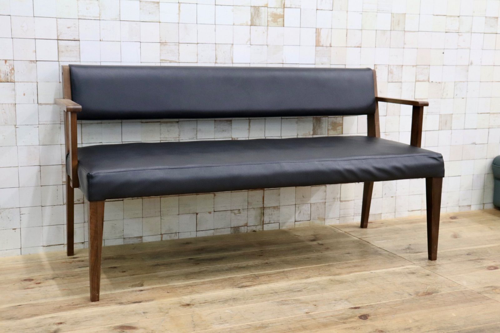 GMJS221A〇関家具 CAIN / カイン 椅子 モダン ブラック ウォールナット ダイニングチェア 木製 ダイニングベンチ 3人掛け 定価約8.7万