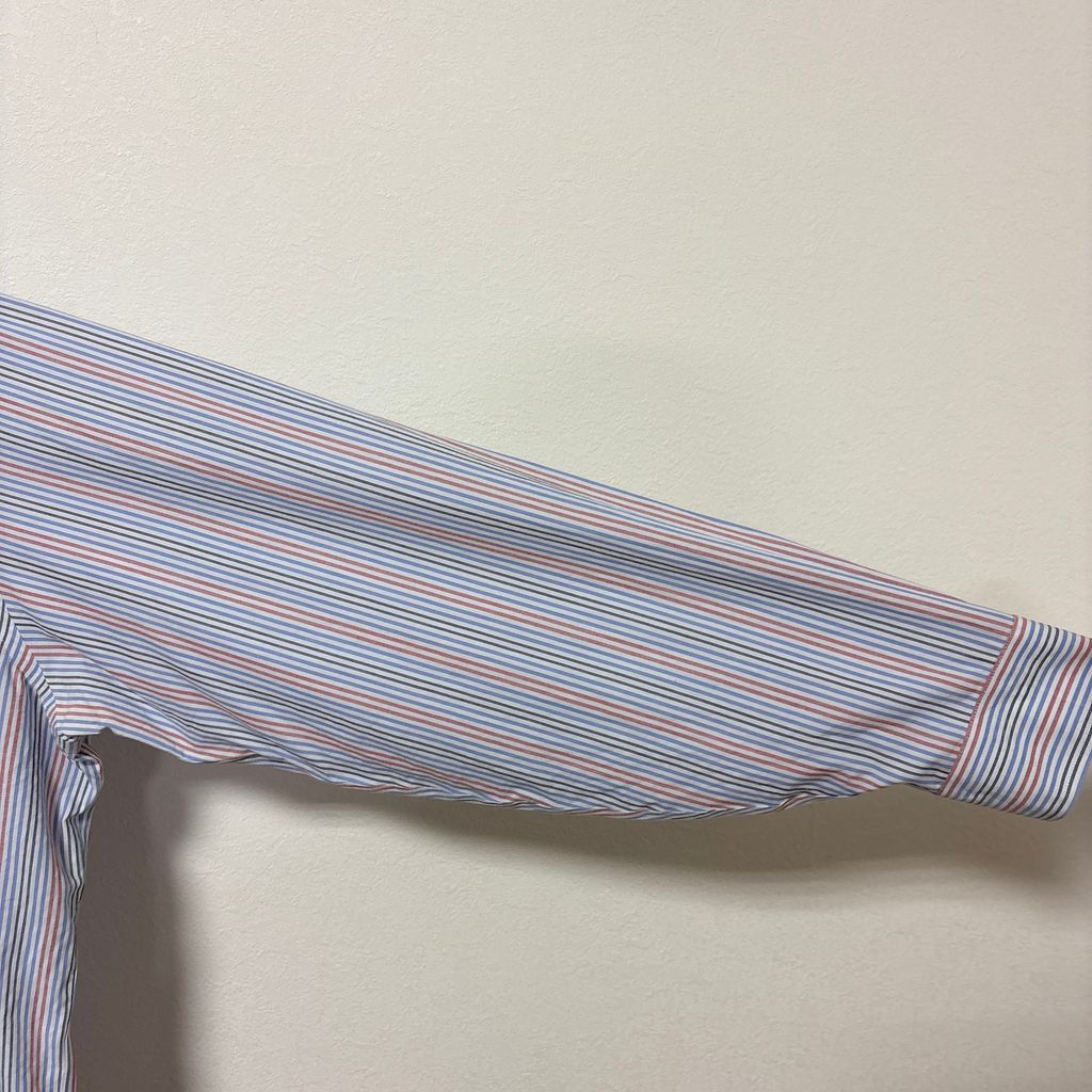 https://assets.mercari-shops-static.com/-/large/plain/2JUjifkQjyyjDsLzRBYZGc.jpg@jpg