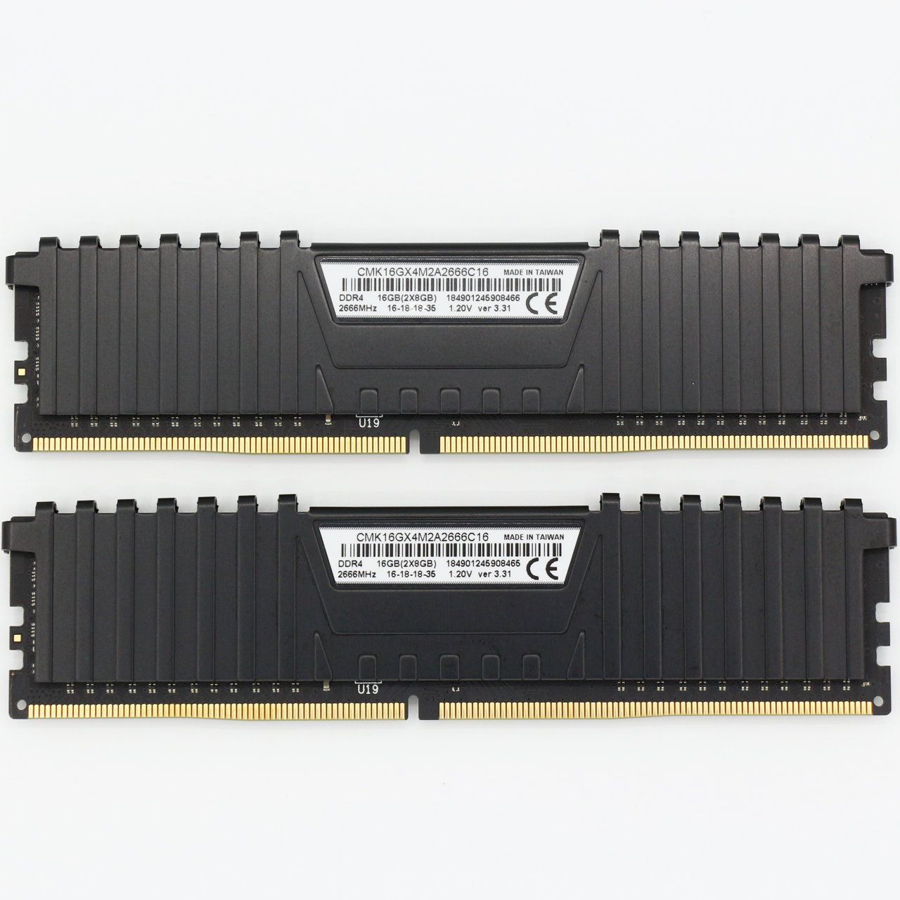 Corsair DDR4 メモリー VENGEANCE LPX DDR4-2666 16GB (8GBx2) - メルカリ