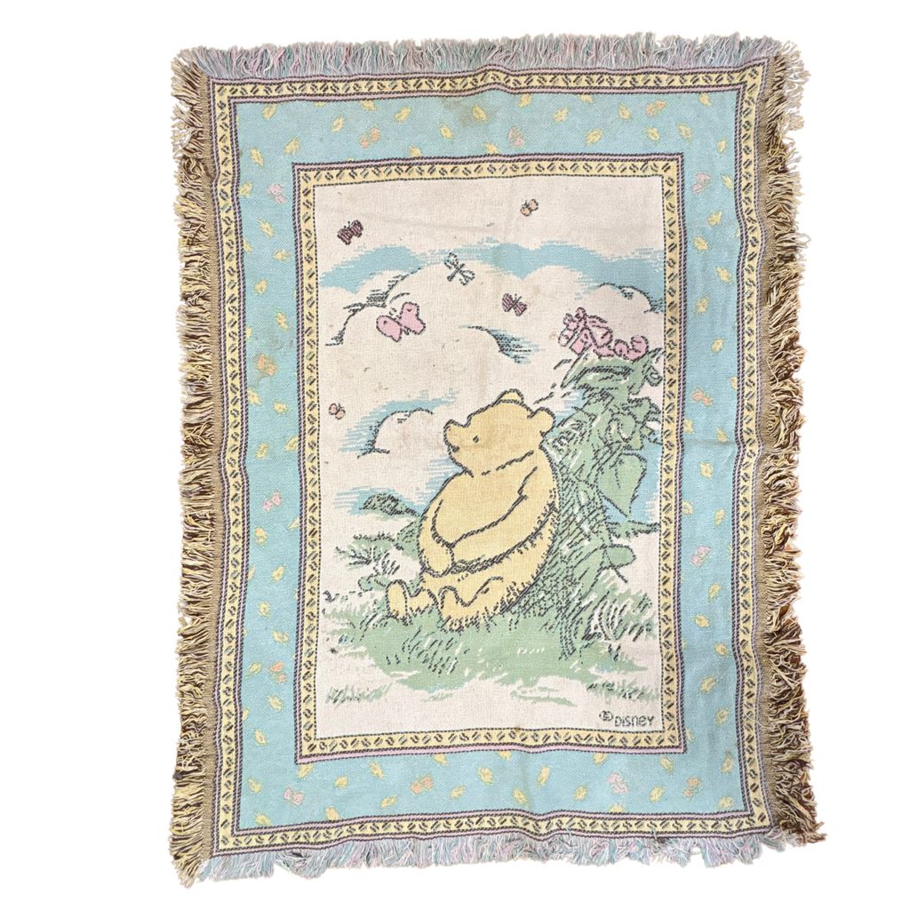 美品 クラシックプー タペストリー ラグ ブランケット、ディズニー DISNEY vintageラグ ブランケット マルチカバー タペストリー ディズニー くま