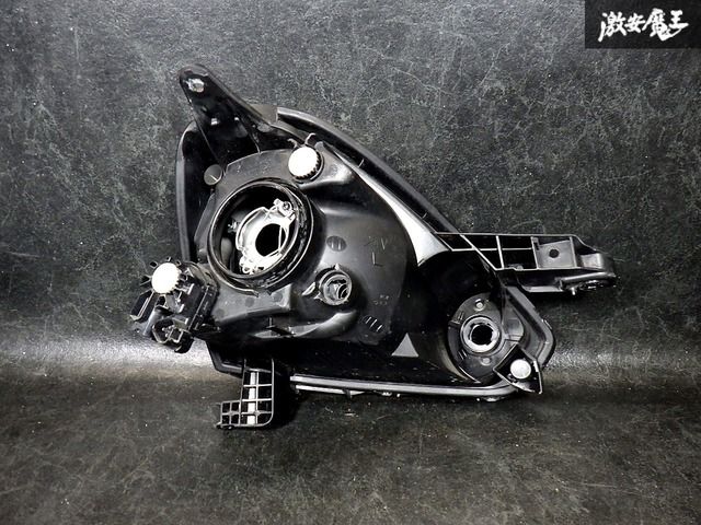 【保証付！ 即発送！】ダイハツ 純正 LA300S LA310S ミライース 後期 ハロゲン ヘッドライト ヘッドランプ 左 助手席 KOITO 100-51090