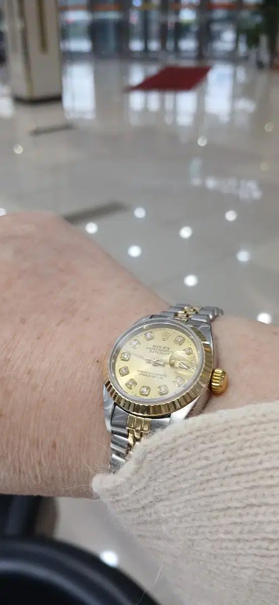 ROLEX デイトジャスト 14kコンビ レディース 26mm 379,725円