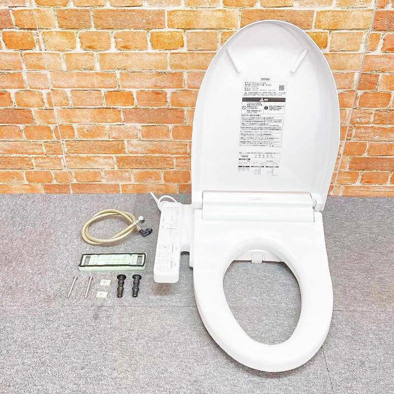 【中古品】【良品】 ☆2022年製☆TOTO 電気温水便座 ウォシュレット シャワートイレ 「TCF6623」 #NW1(ホワイト) 2E47