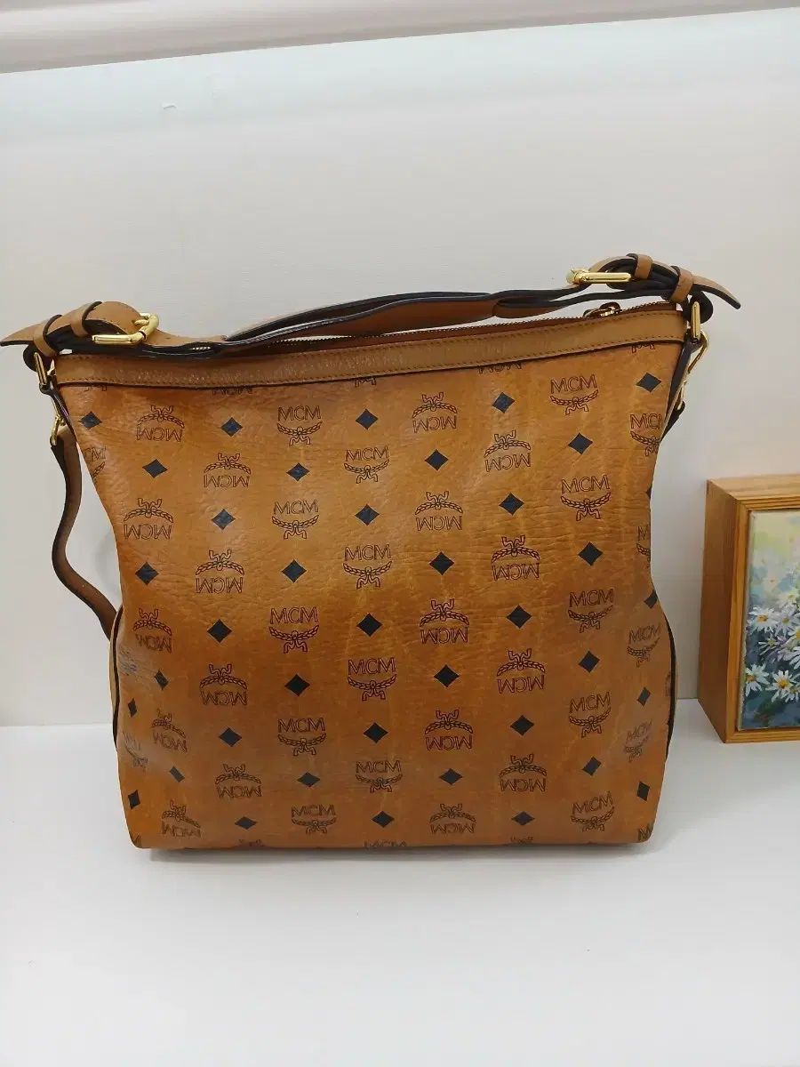 MCM ヴィセトス HOBO BAG ブラウン