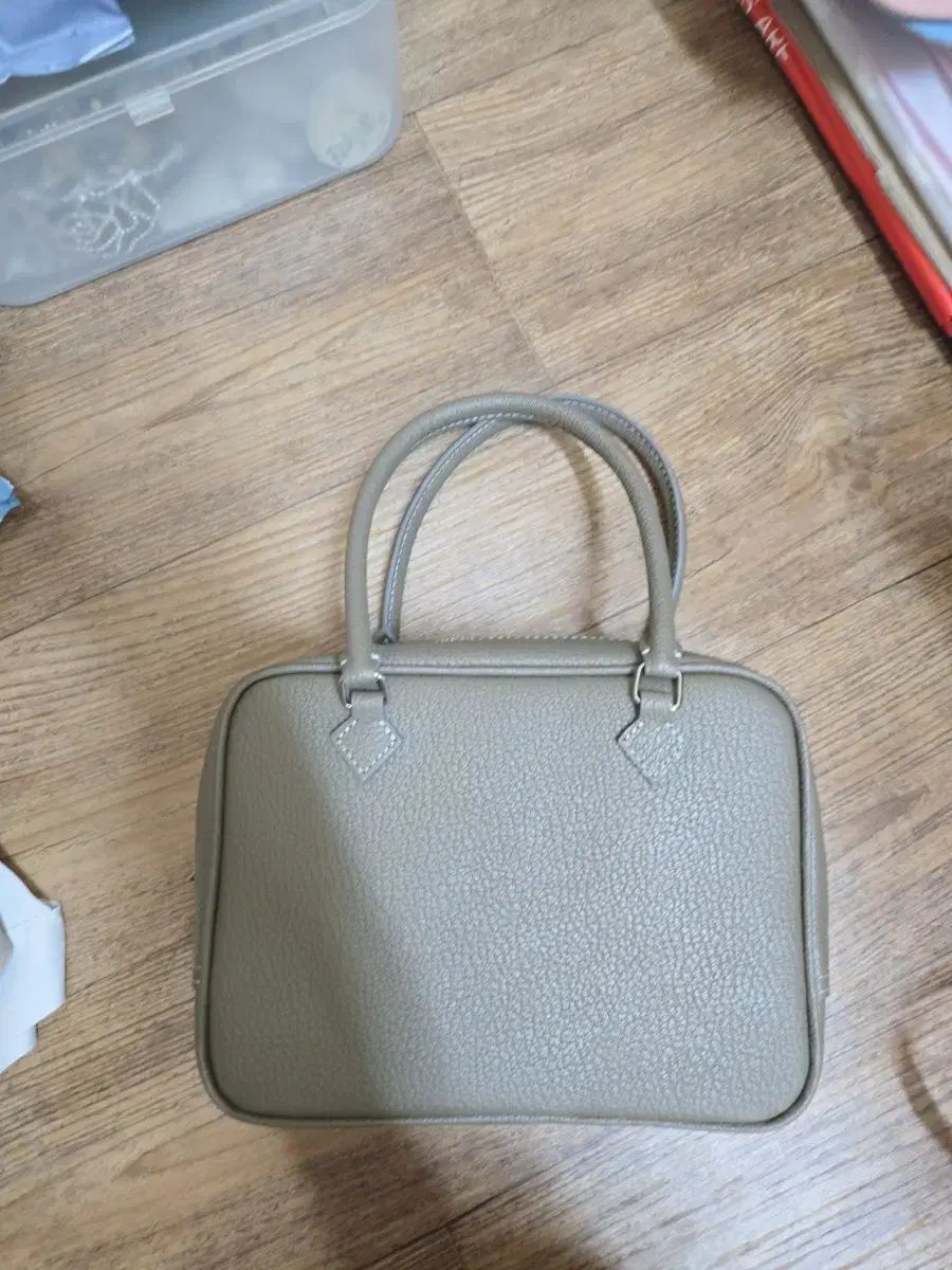 강자매 モディ앙 플룸バッグ エトープ 新品 出品