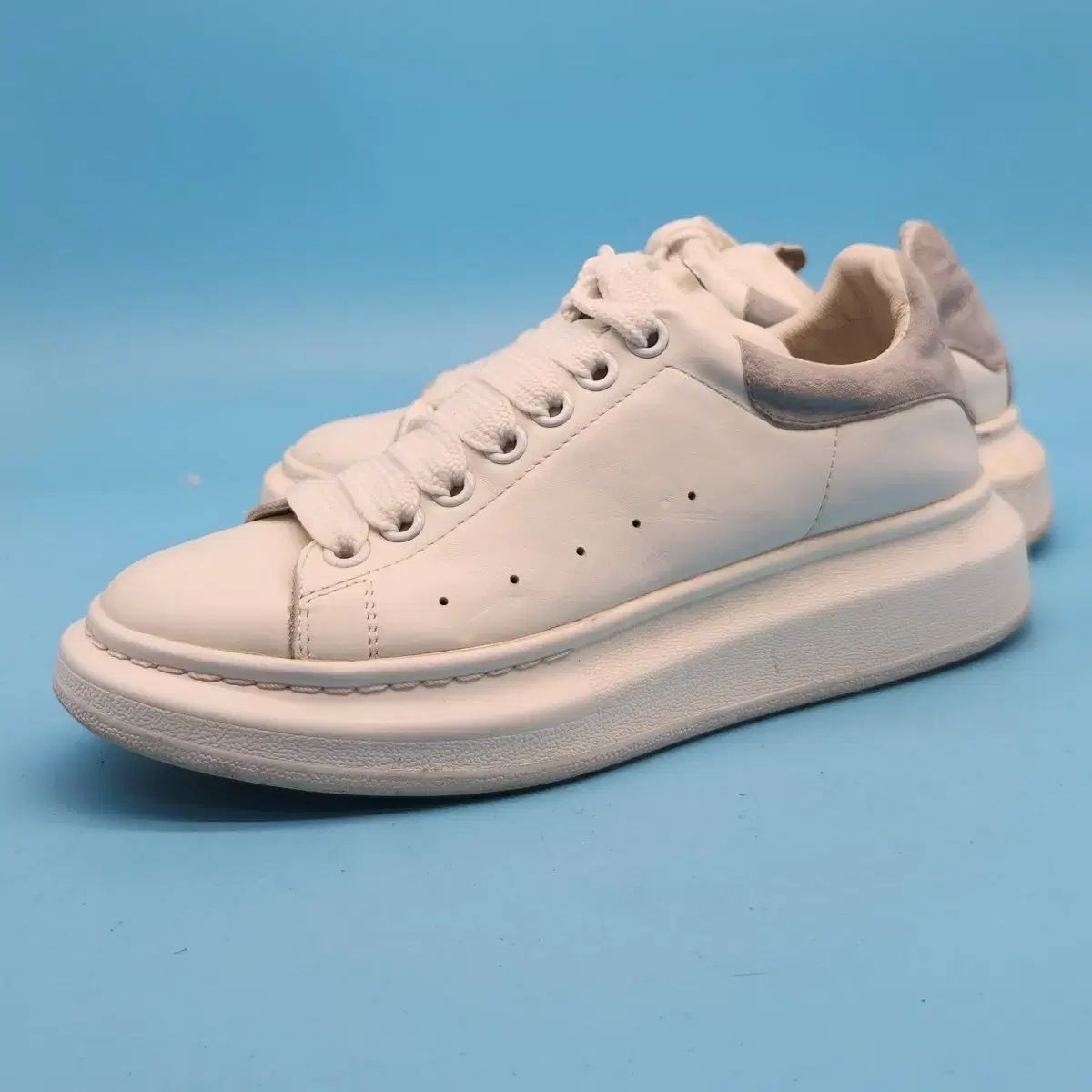 Alexander McQueen アレキサンダー・マックイーン オーバーソール スニーカー 240 22,999円