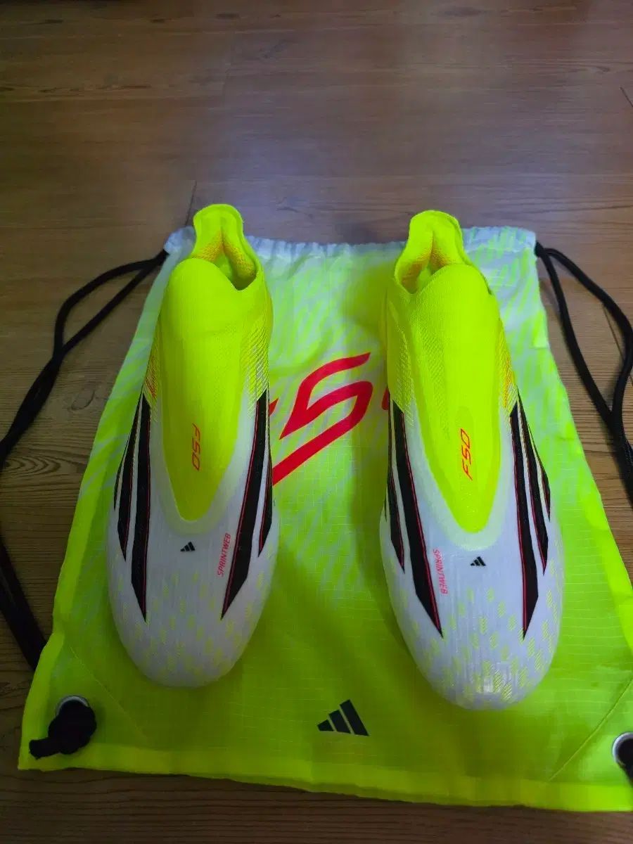 アディダス サッカーシューズ F50 エリート 280 出品