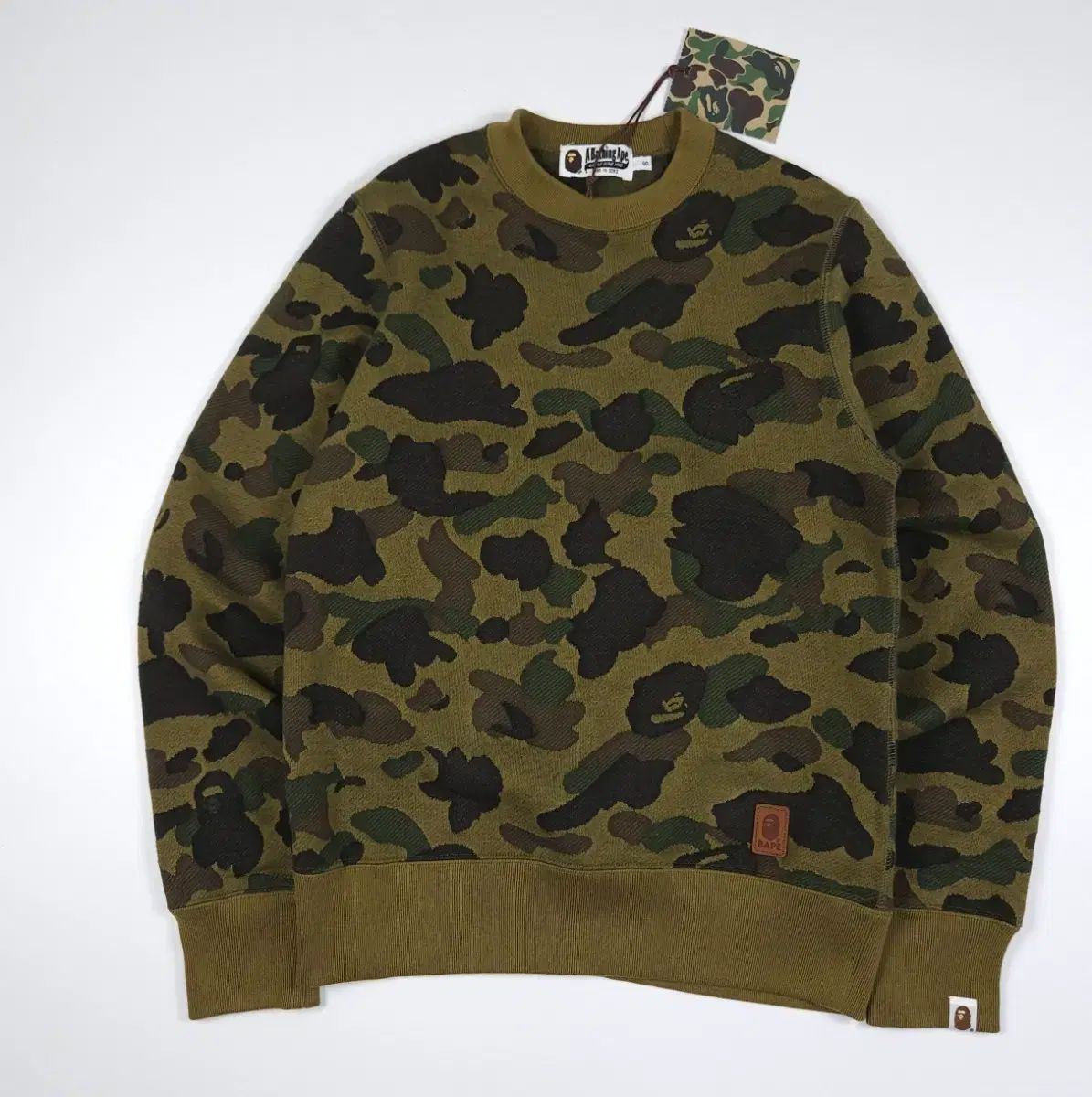 A BATHING APE® カモフラ スウェット S