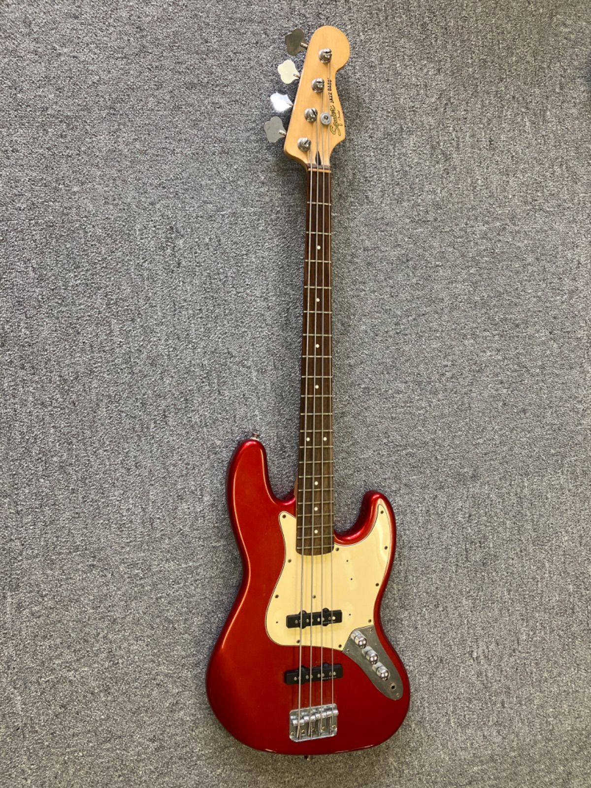 #エレキギター レッド　【棚なし1】【10】 14,400円