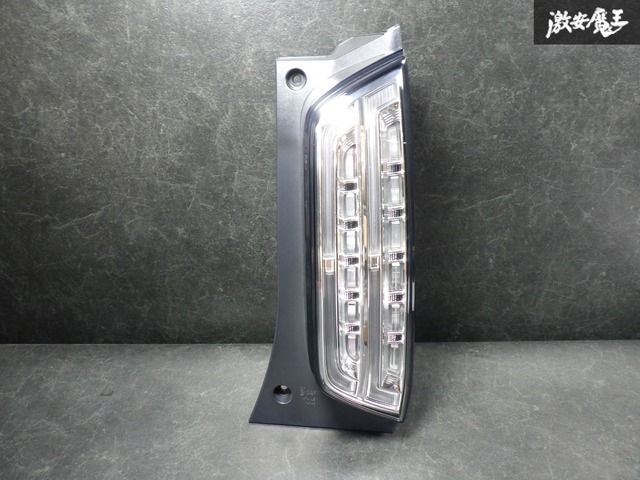 【新車外し！即発送！】N-WGNカスタム JH3/JH4 右 右側 テールランプ テールライト テールレンズ STANLEY スタンレー W4848 7,349円