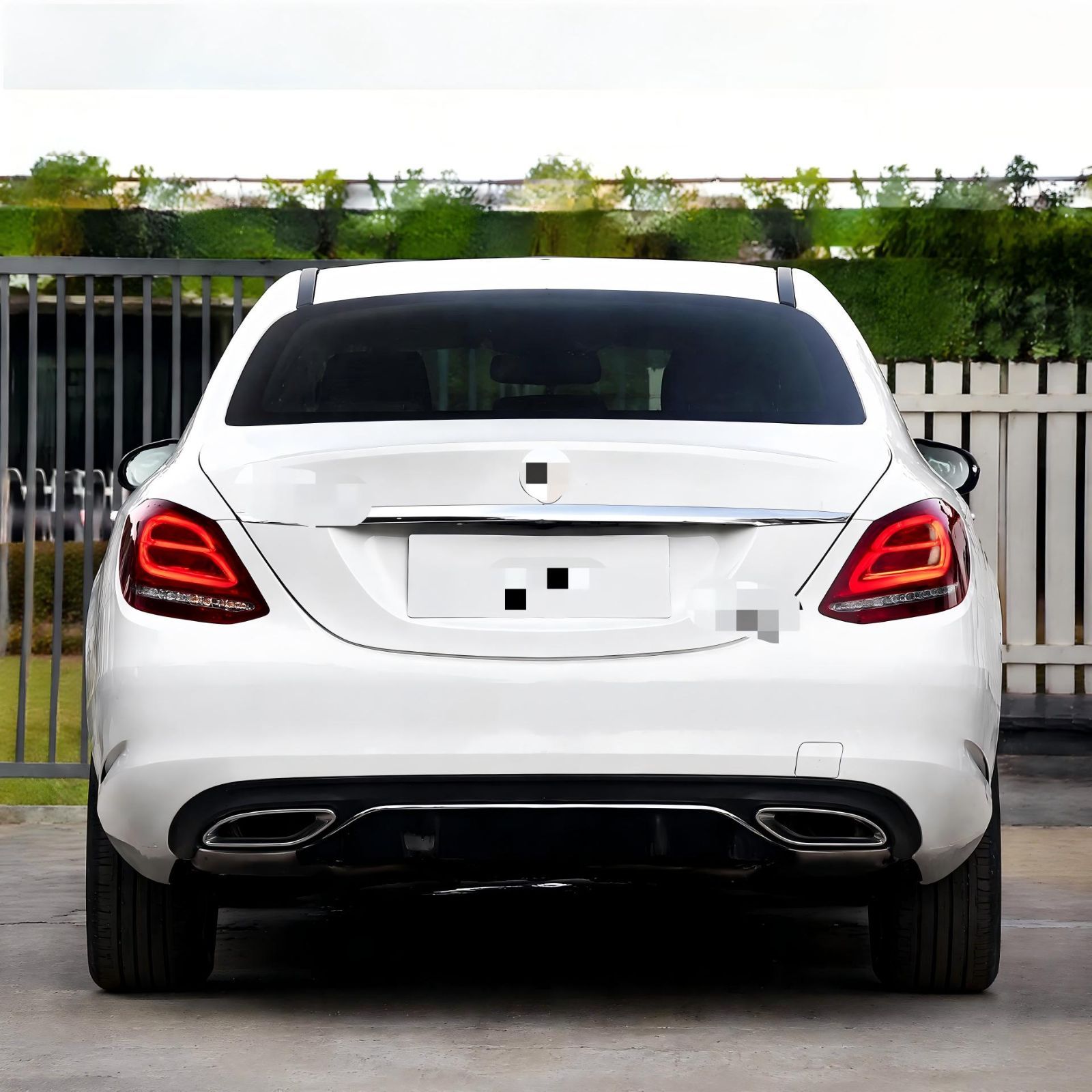 ベンツ Cクラス W205 2015-2021年対応 リアテールランプ 左右セット PVC製 交換取付式 リアまわり 外装アクセントパーツ