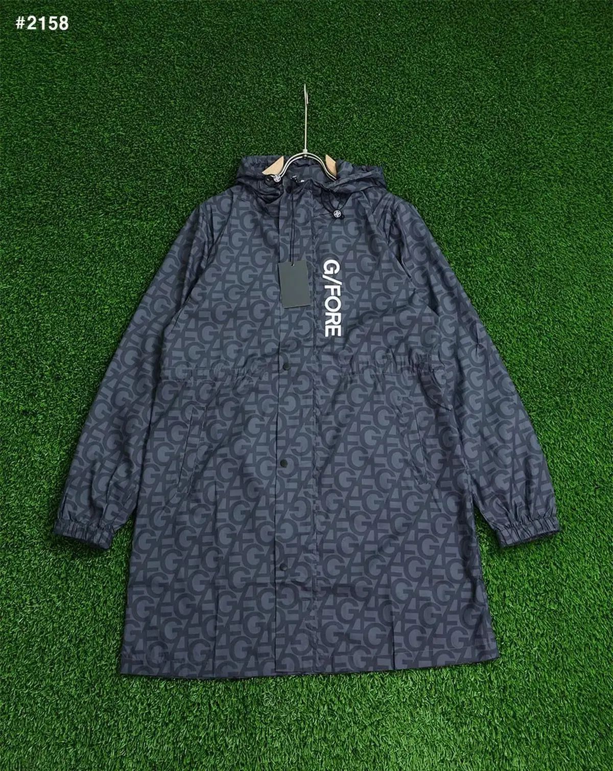 G/FORE（ジーフォア）ロゴ パータン レイン ジャケット 20,090円