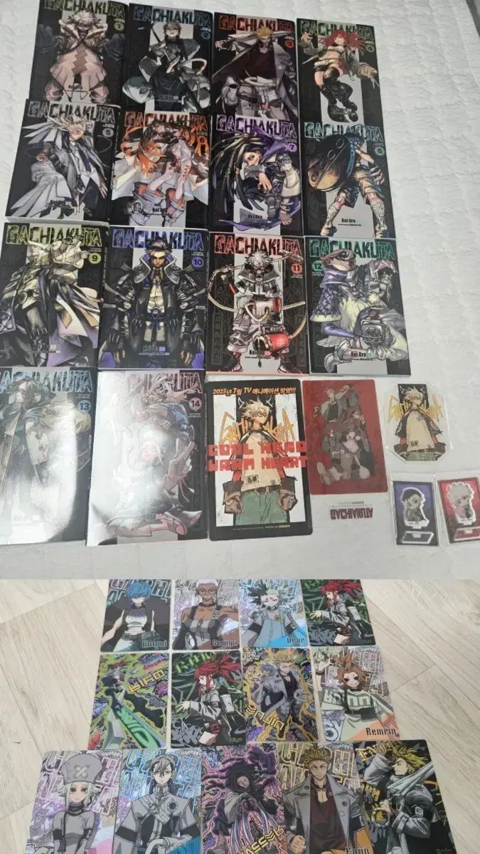価値アクタ 漫画 1 14 巻 アクリル スタンド トレカ まとめ 出品
