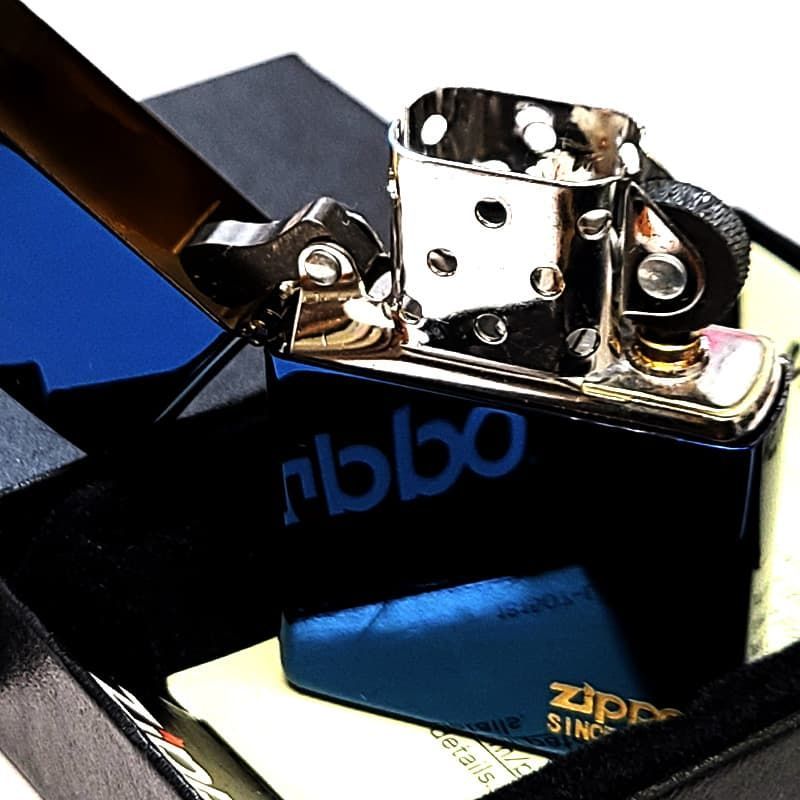 ZIPPO ライター 鏡面 ブルーチタン ジッポ 美しい おしゃれ チタニウムコーティング シンプル 彫刻 チタン加工 かっこいい メンズ プレゼント レディース ギフト