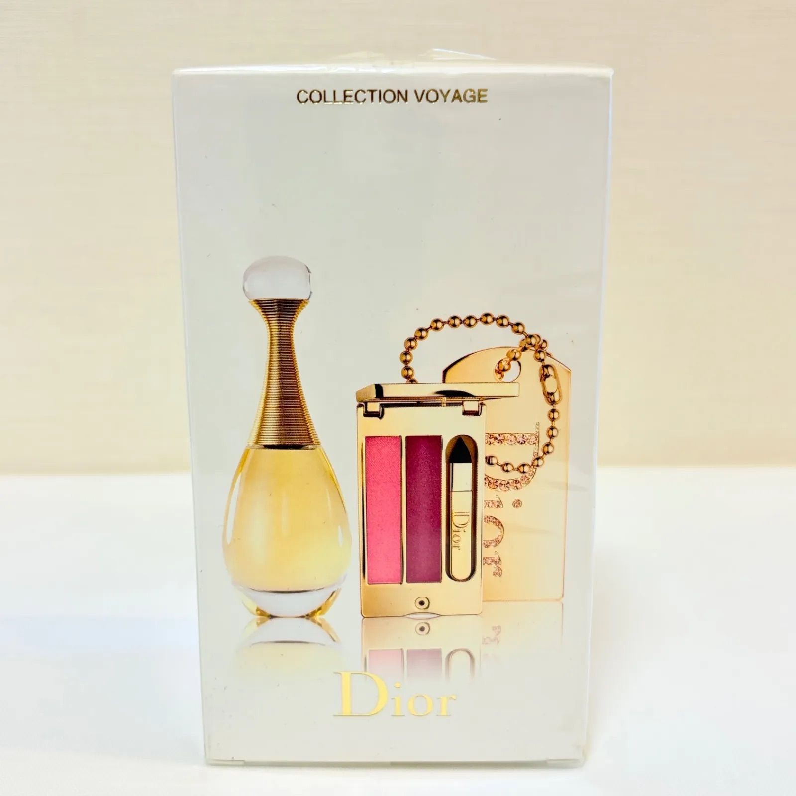 新品未開封　Dior jadore eau de parfum SEDUCTION ESSENTIALS COLLECTION ディオール ジャドール オードパルファム　コレクション　ヴォヤージュ　香水　 30ml リップグロスセット 8,625円