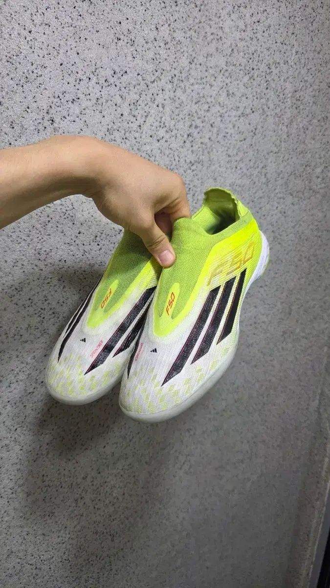 アディダス f50 プロ ll tf