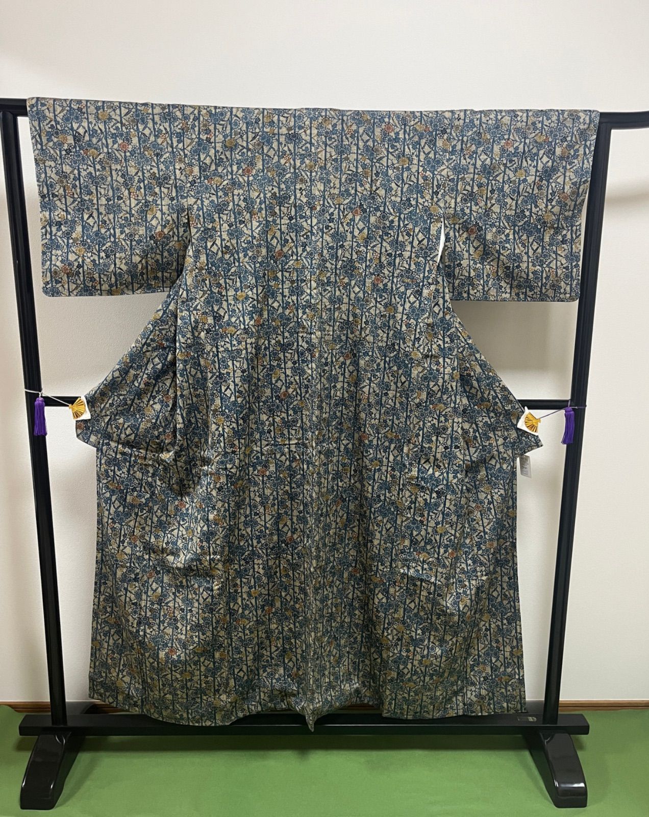 【正絹】型染め紬 袷 藍色 草花柄 総柄 身丈154.5cm 裄63cm Aランク