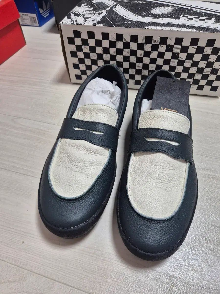 VANSスケートローファー DARK フォレスト 280MM 9,398円