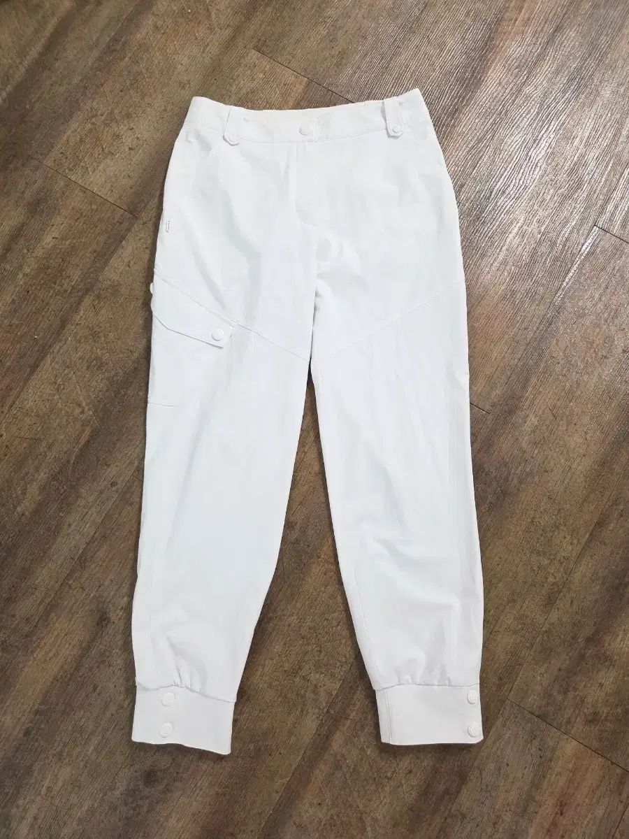 SAINT LUIS(セントルイス) 2025年 白 ジョガーパンツ 63号 17,303円
