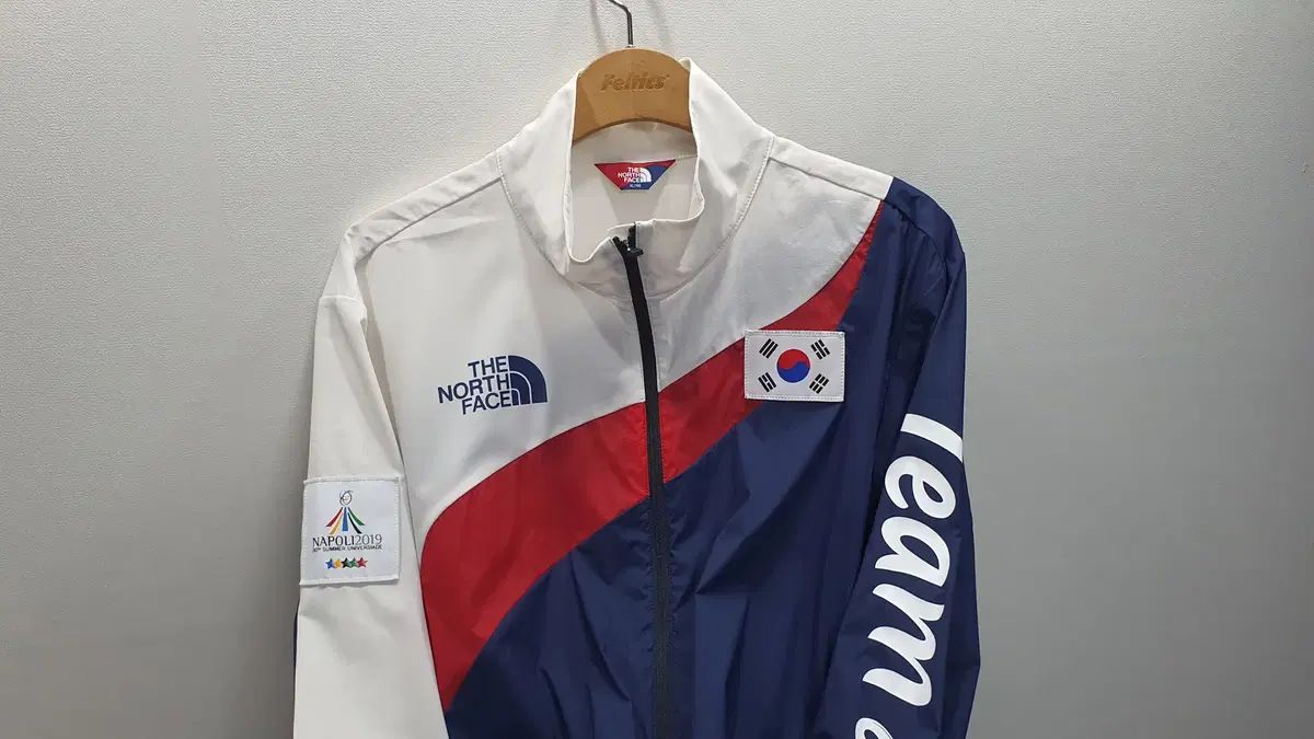 THE NORTH FACE ザノースフェイス チームコリア ウィンドブレーカー 105サイズ