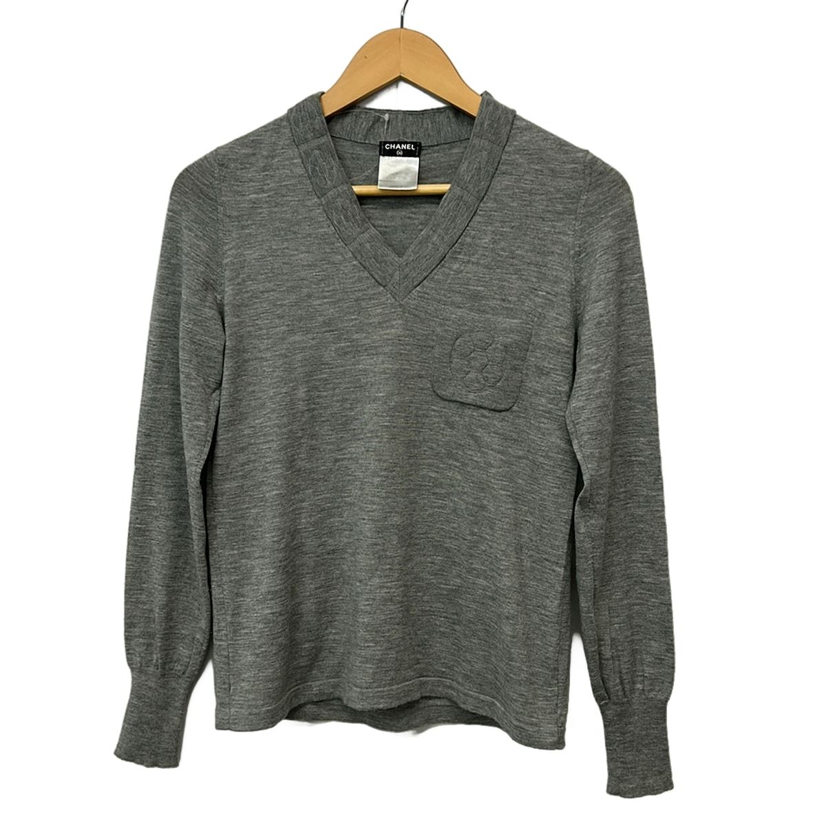 CHANEL(シャネル) 長袖セーター サイズ36 S レディース美品 - P38923 ライトグレー ウール/カメリア/ カシミヤ 32,045円