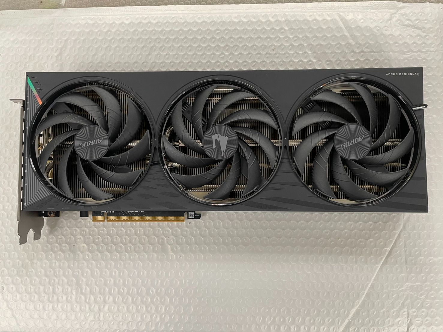 NVIDIA GeForce RTX 5060 GIGABYTE ジャンク品