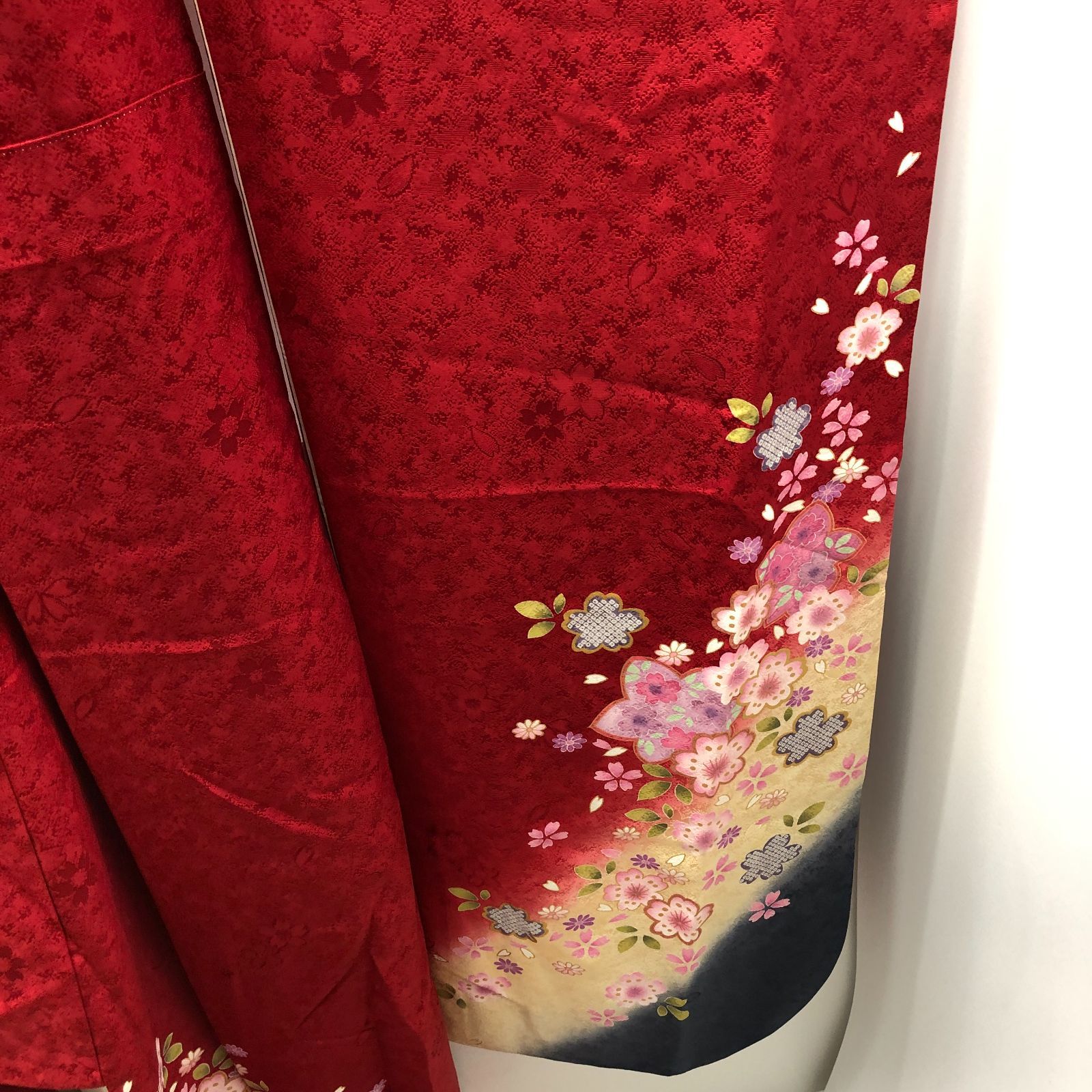 京都きもの友前 振袖 赤 紅 桜柄 和装 ソフトガード加工 SGKY26-1827