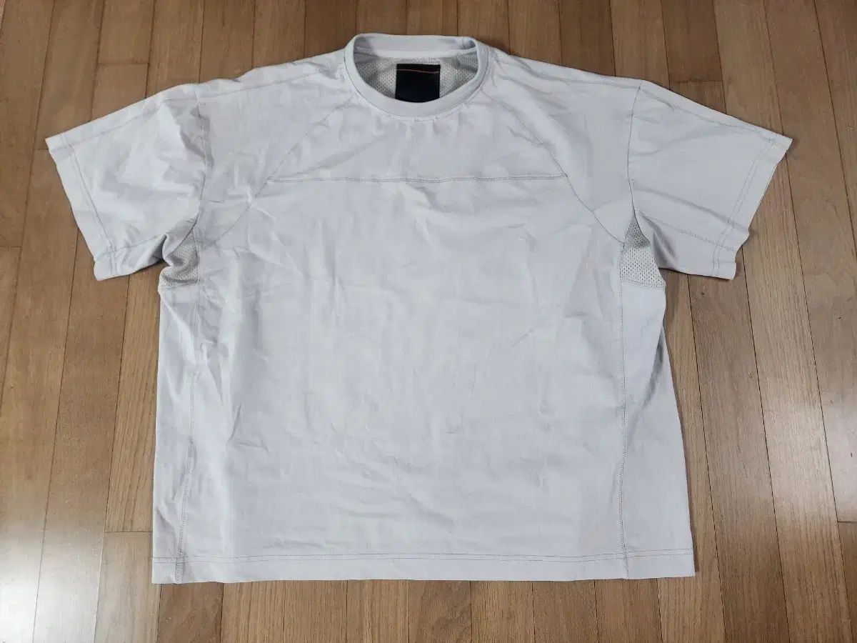 シリーズ メンズ ラウンドネック 半袖 Tシャツ 110 ライト ベージュ 7,038円