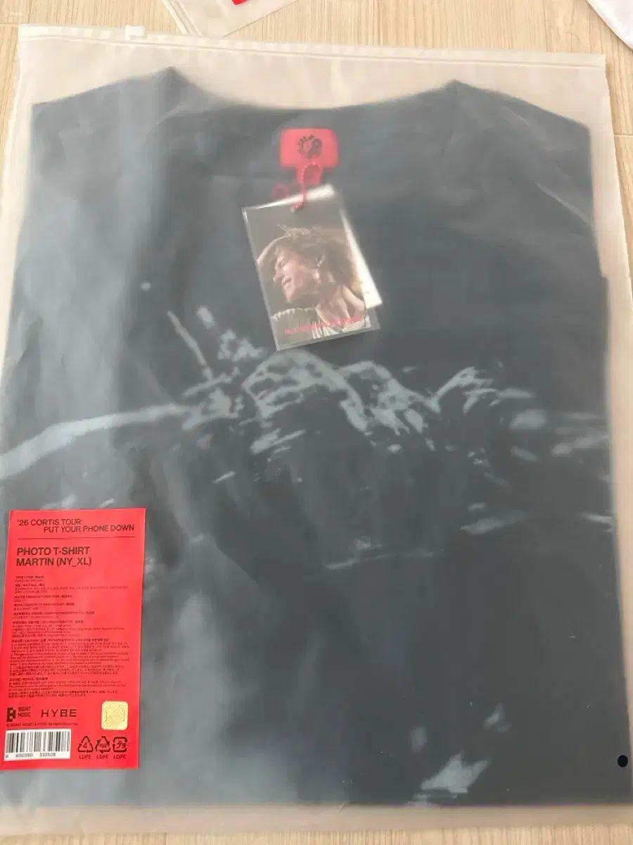 コルティス cortis マーティン Tシャツ Photo T-shirt XL