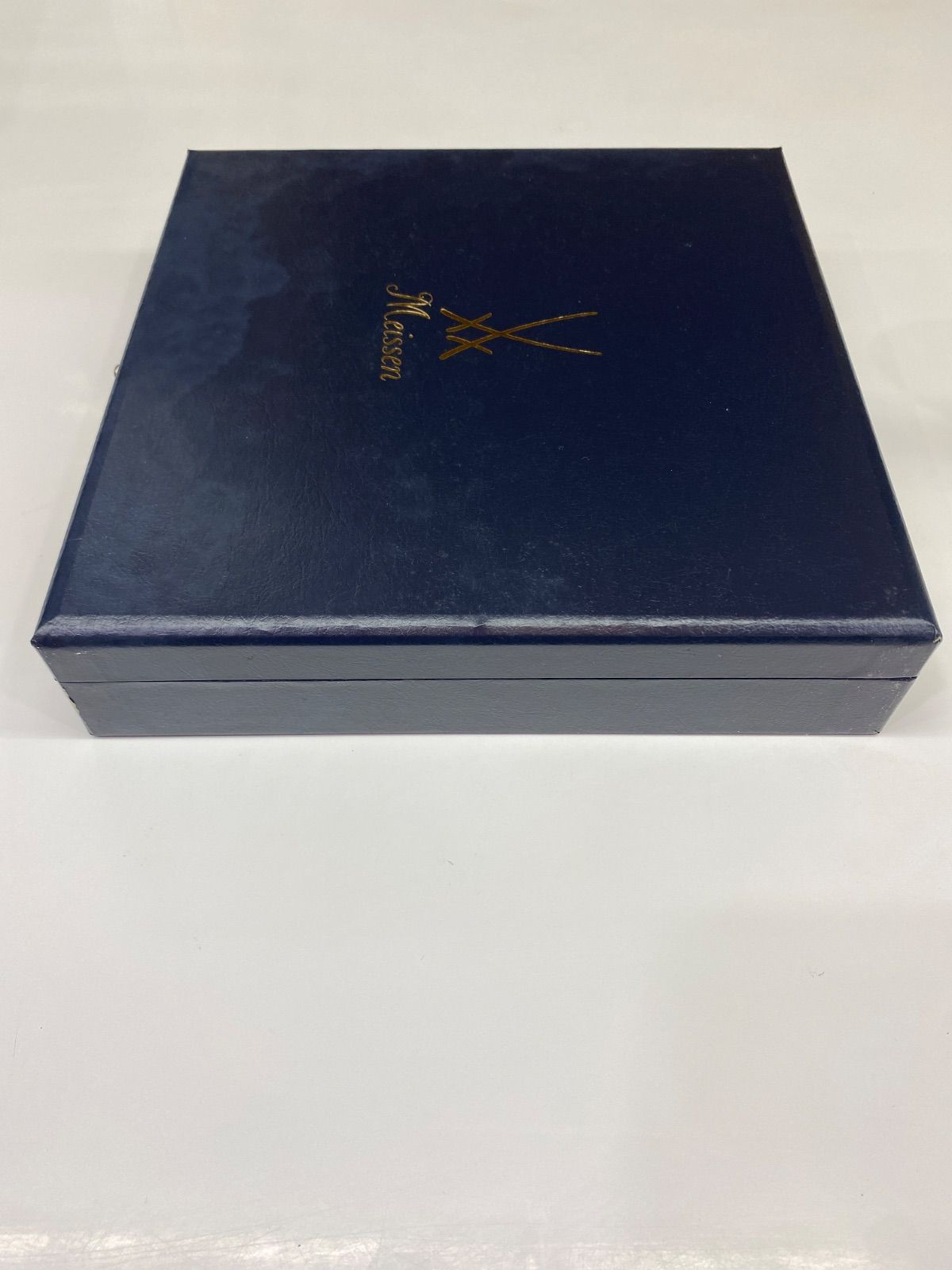 https://assets.mercari-shops-static.com/-/large/plain/2JUmDuvMhayeLNvW5hys8x.jpg@jpg