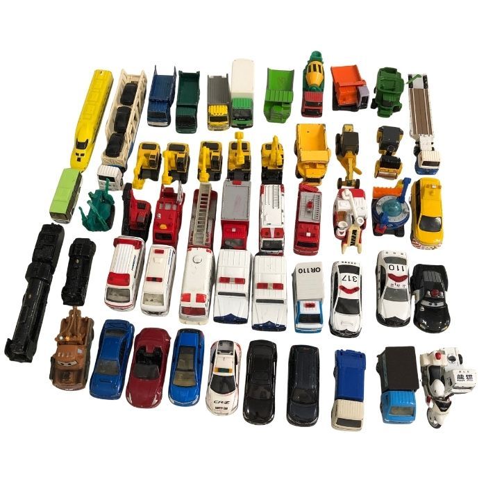 タカラトミー TOMICA トミカ ミニカー まとめ売り 約2.8kg【中古】 9,856円