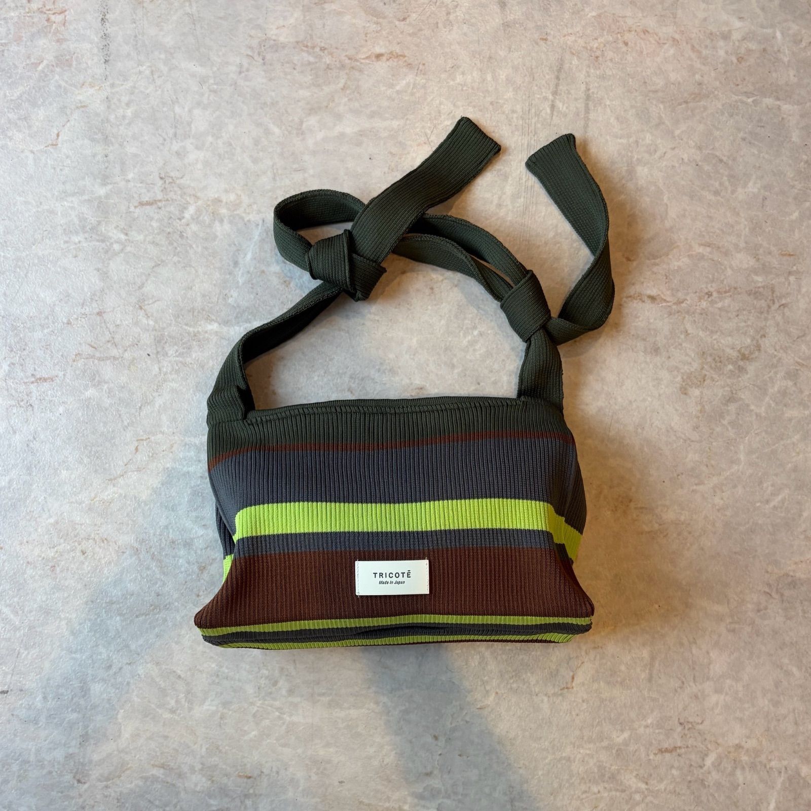 TRICOTE トリコテ　　SHOULDER POUCH BAG (KHAKI)
