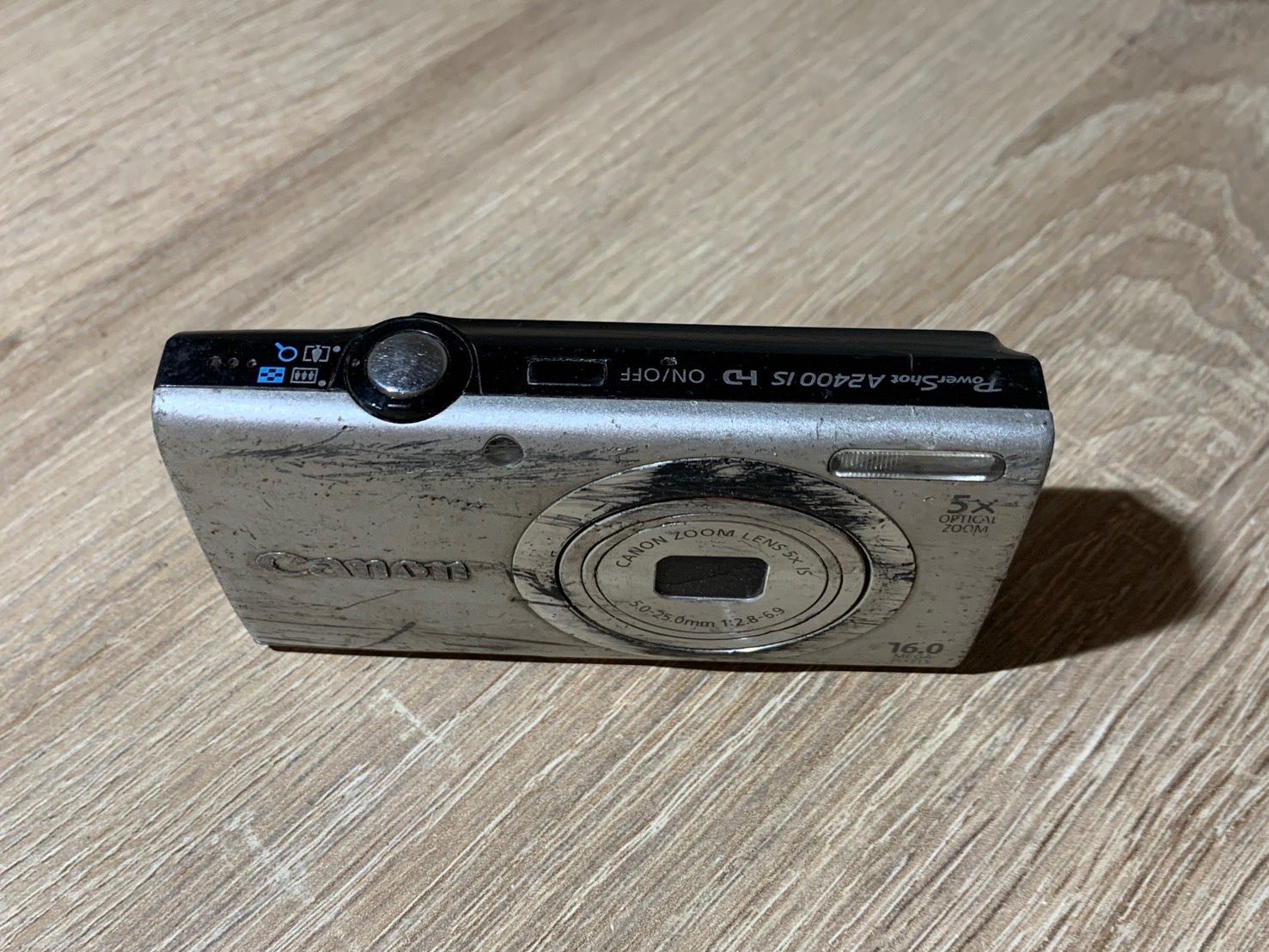 2789 Canon PowerShot A2400 IS シルバー ジャンク品 デジカメ【ネ