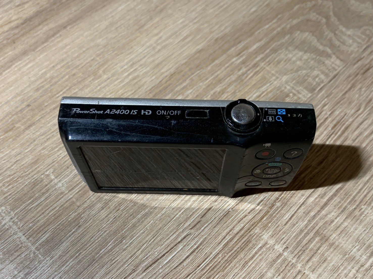 2789 Canon PowerShot A2400 IS シルバー ジャンク品 デジカメ【ネ