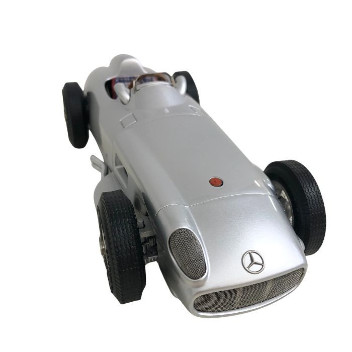 CMC 1/18 Mercedes-Benz メルセデスベンツ W196 Monoposto モノポスト 1954/55 新品同様 ユニセックス 【中古】