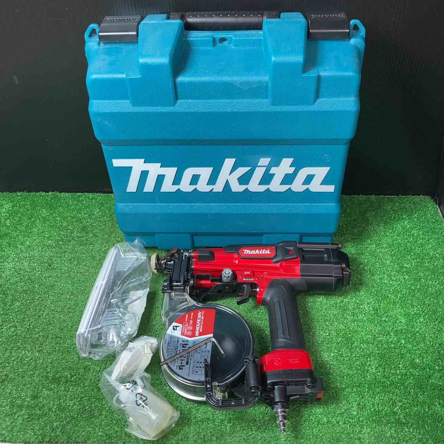 ★マキタ(makita) 高圧エアネジ打ち機 AR320HR【岩槻店】 18,864円